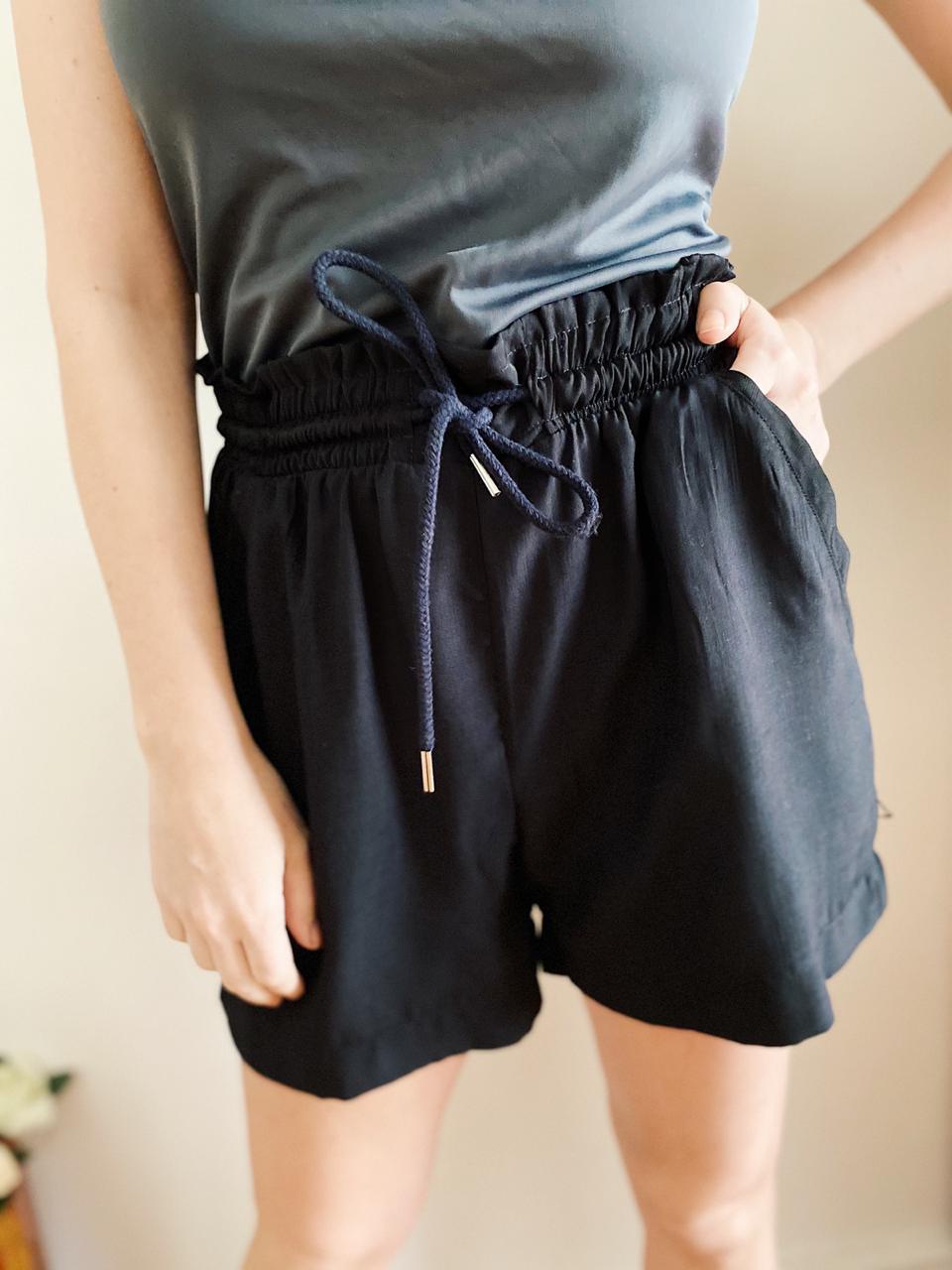 Short Alida