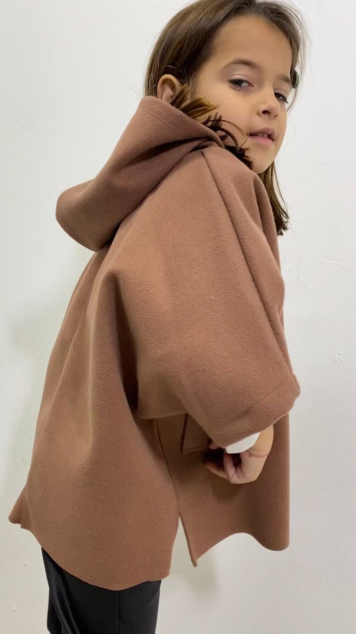 Poncho Grecia
